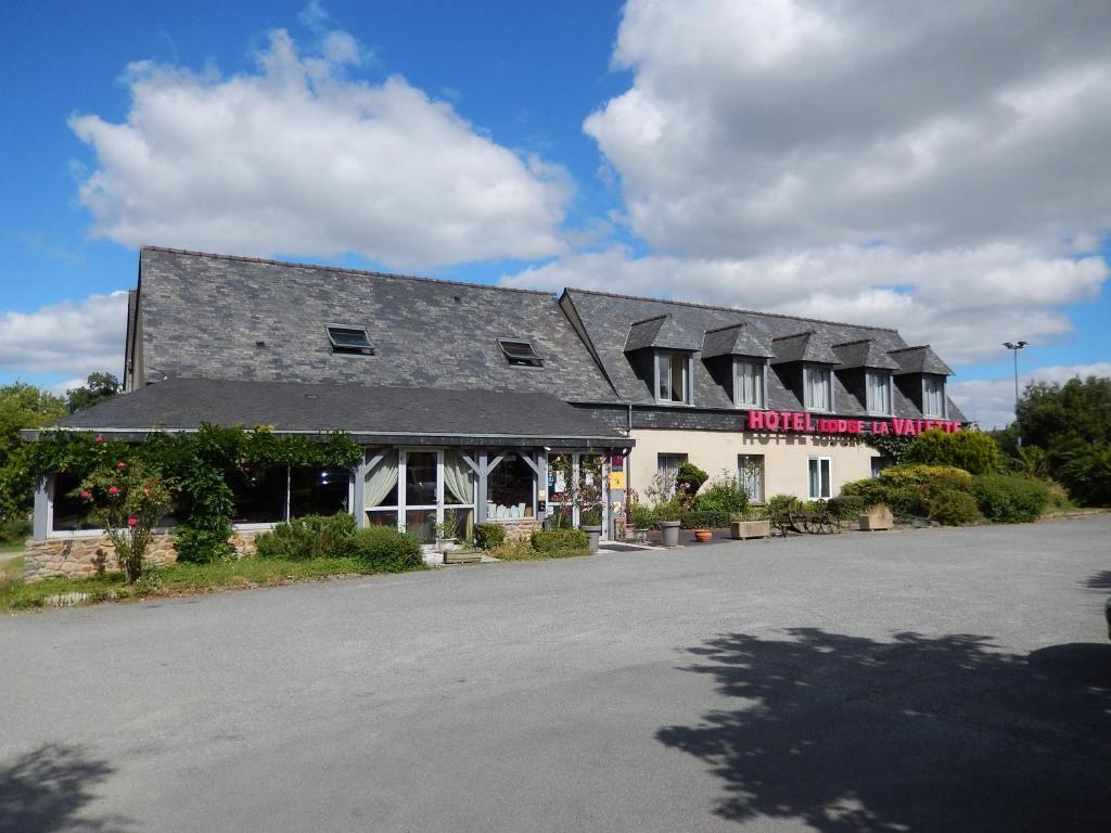 Logis Hotel Lodge La Valette セッソン・セヴィニエ エクステリア 写真